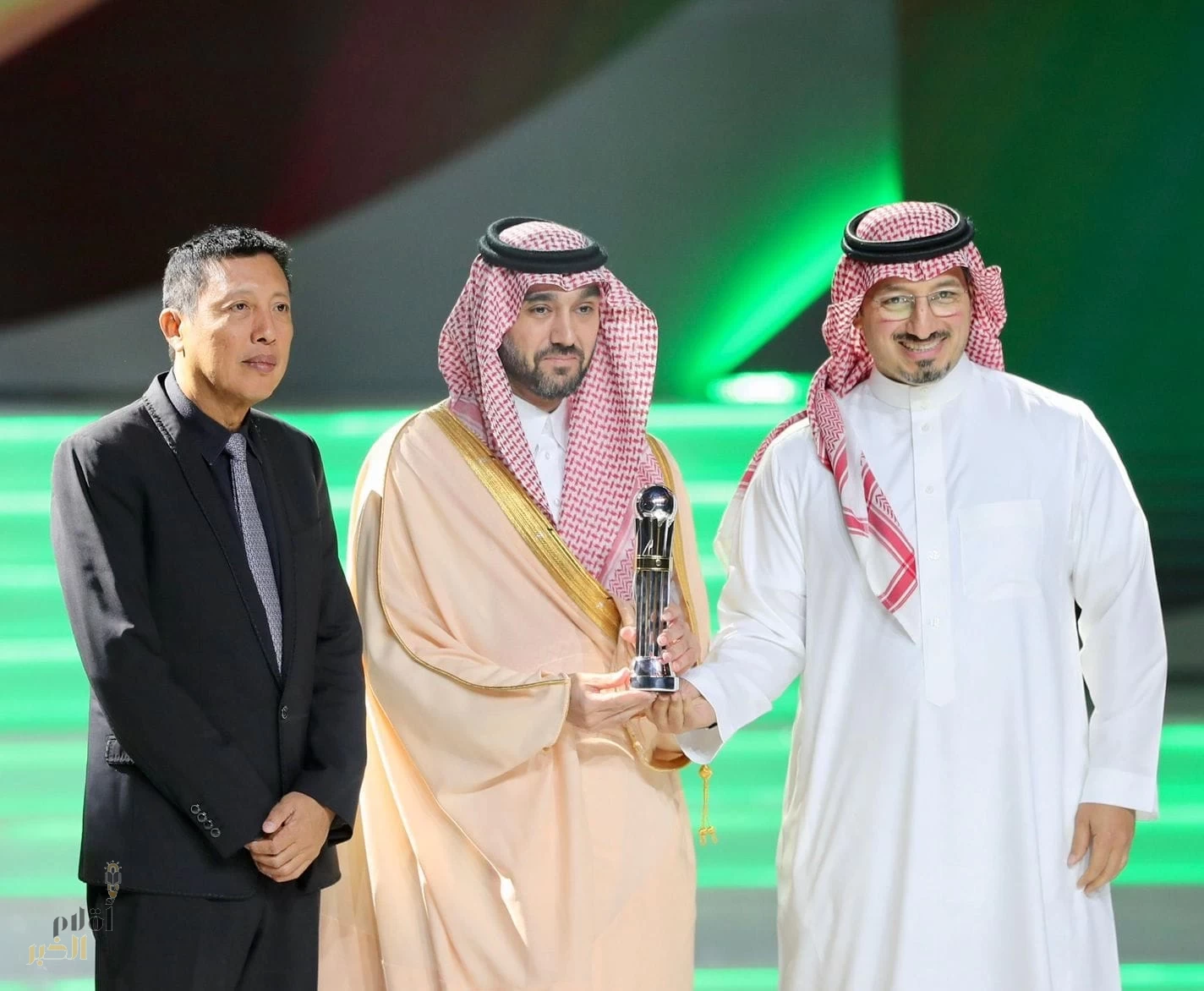 الاتحاد السعودي.. يتوَّج بلقب الأفضل في القارة الآسيوية