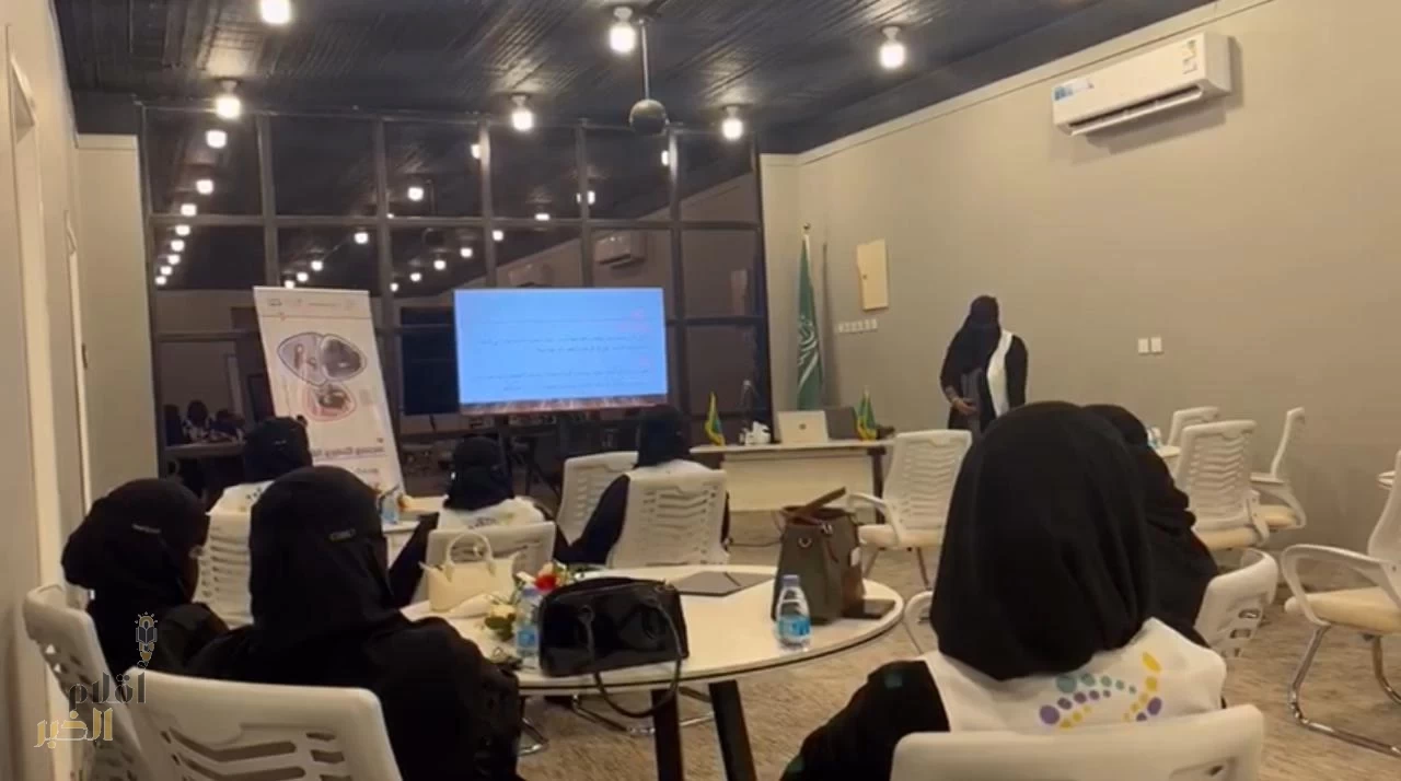 جمعيّة بصمة شباب التطوعيّة بالقنفذة وفريق أصداء الإعلامي تقيم البرنامج الصحي التطوعي 