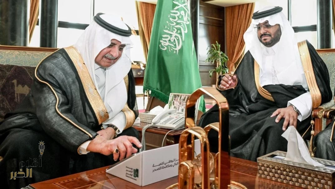 أمير تبوك يُدشِّن موسم التشجير الوطني 2025 بالمنطقة