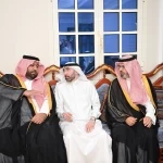 أمير منطقة جازان ونائبه يقدمان واجب العزاء للدكتور حسن الحازمي في وفاة نجله