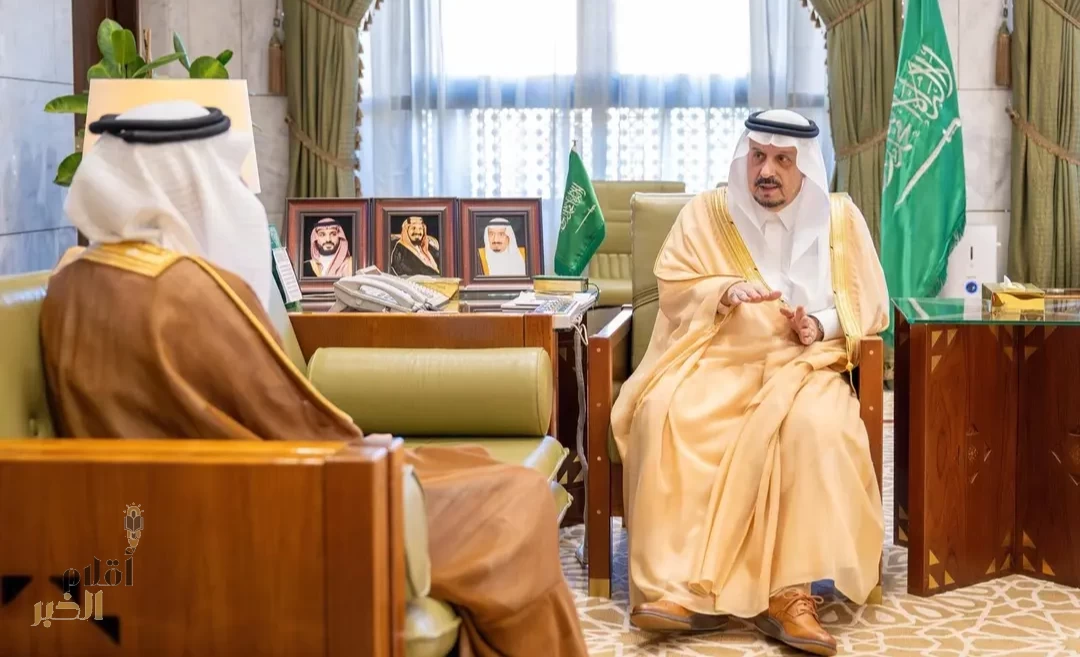 أمير منطقة الرياض يستقبل مدير عام قناة الإخبارية