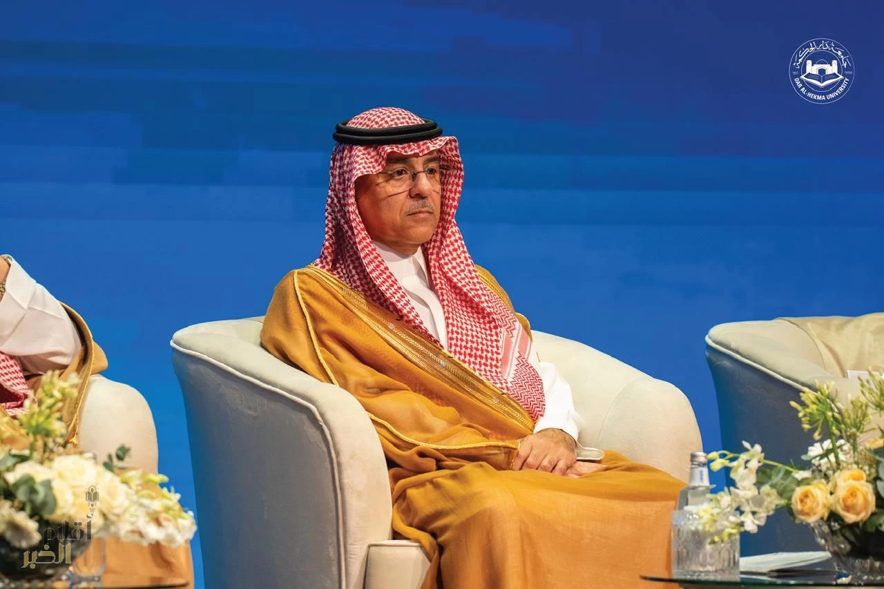 جامعة دار الحكمة تحتفل بالمتميزين في حفل جوائز التميز 2025