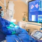 "التخصصي" يعيد بناء شريان أورطي بطُعم بيولوجي مشتق من غشاء قلب البقر