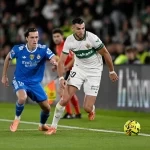 إلتشي يفرض التعادل على الريال ويقرب برشلونة من الصدارة 