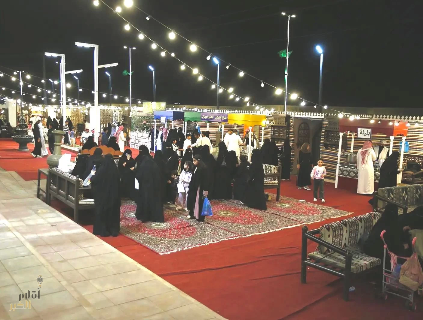 “مرّات” تواصل فعاليات موسمها الشتوي وسط حضور جماهيري وتمور تتصدر المشهد