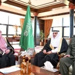 أمير تبوك يطلع على تقرير عن منجزات وأعمال لجنة تراحم 