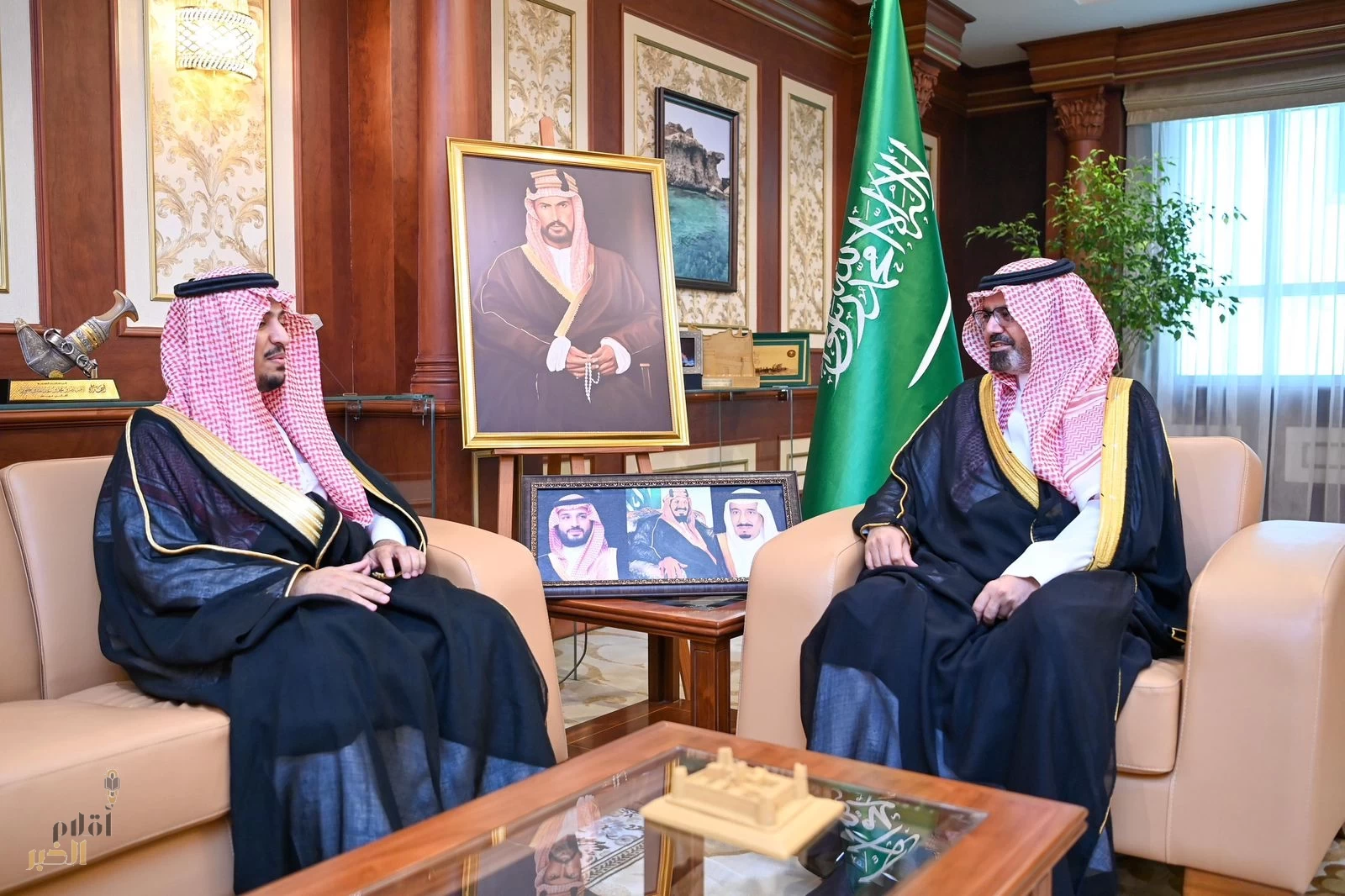 نائب أمير جازان يستقبل المدير العام لفرع وزارة البيئة والمياه والزراعة المعيَّن حديثًا