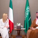 سمو ولي العهد يلتقي رئيسة وزراء إيطاليا