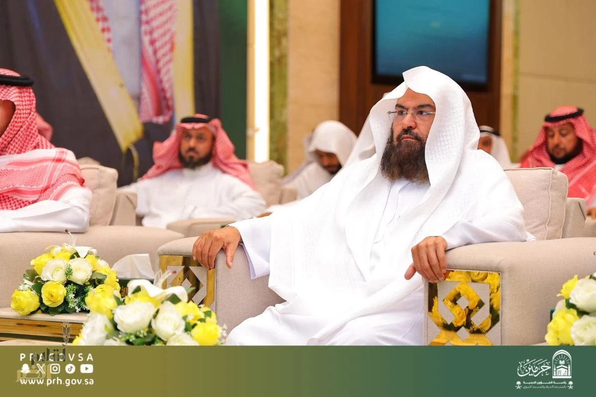 السديس : التطوع مظهر من مظاهر التكافل و قيمة راسخة في الدين 