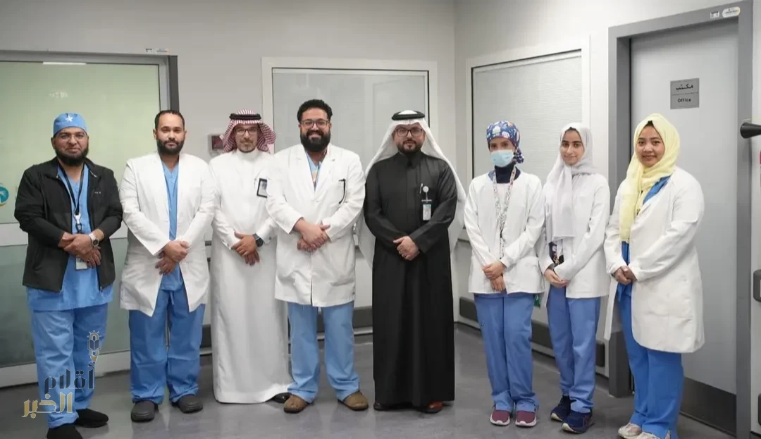 عمليتان ناجحتان لاستئصال ورم بالقولون عبر الروبوت الجراحي بمدينة الملك عبدالله الطبية
