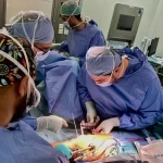 جراحة متقدمة تنهي معاناة مريضة عشرينيّة من تشوه عظم الفخذ بـ"مدينة الملك عبدالله الطبية بمكة"