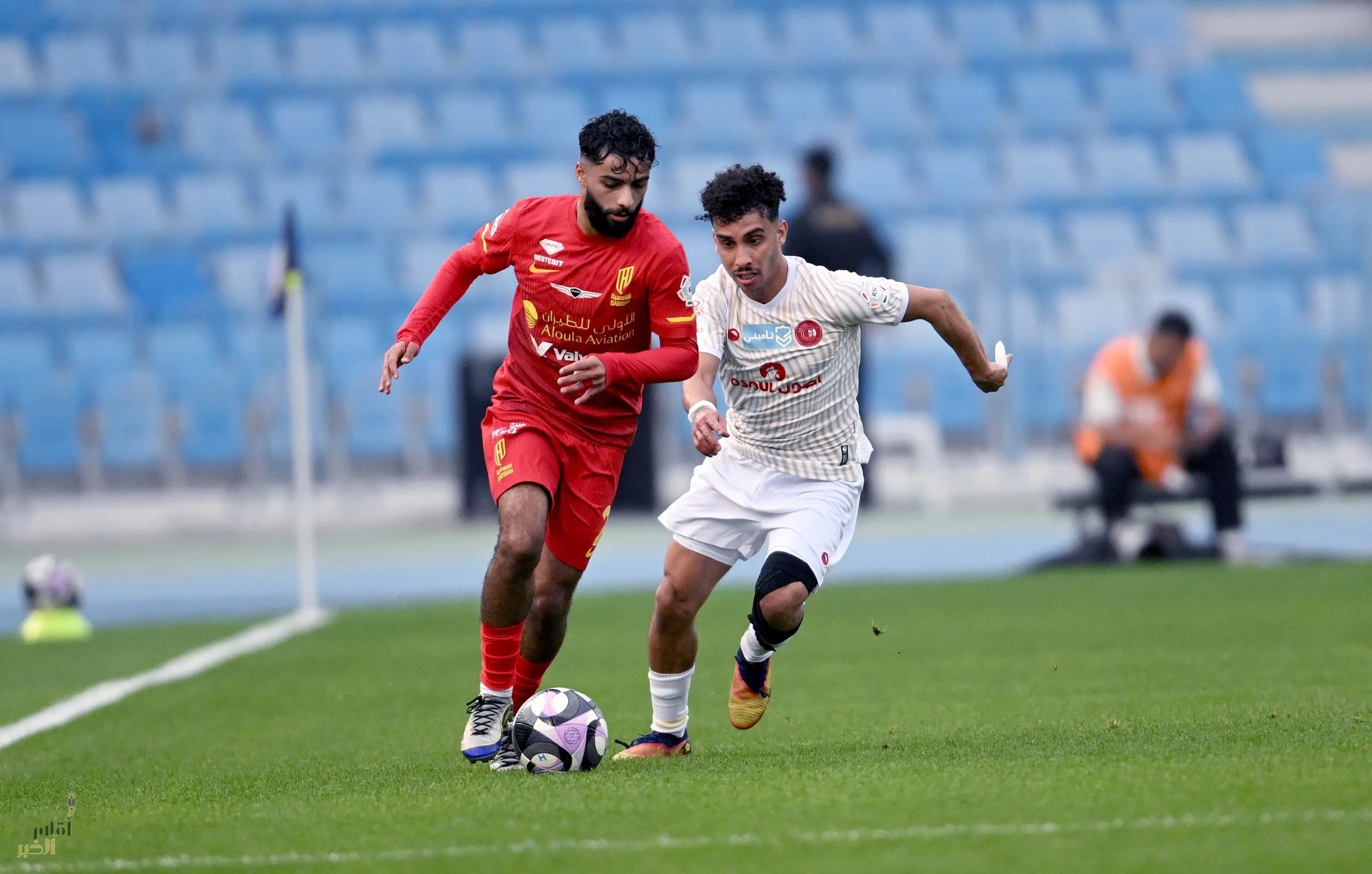 ضمك يفرض التعادل على القادسية في موقعة الدمام 