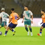 الأهلي يعبر الفيحاء بثنائية وطرد إيبانيز يربك حسابات الكلاسيكو 