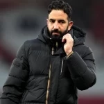 مانشستر يونايتد يُنهي حقبة أموريم بحثًا عن إنقاذ الموسم