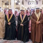 أمير منطقة الرياض يؤدي صلاة الميت على والدة الأمير شقران بن سعود بن عبدالعزيز