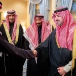نائب أمير تبوك يستقبل المواطن زايد العطوي المتنازل عن قاتل ابنه