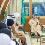 أمير الشرقية يستقبل رئيس مجلس إدارة نادي قرية العليا الرياضي ويُثمِّن إنجازات لاعبي النادي