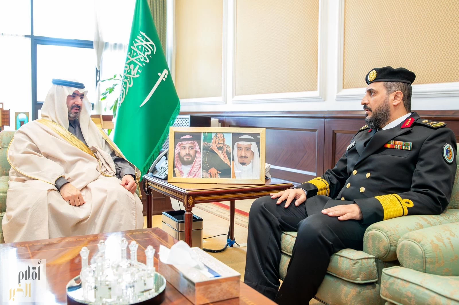 نائب أمير منطقة تبوك يستقبل قائد حرس الحدود 
