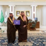 أمير الجوف يستقبل مدير شركة الاتصالات السعودية بالمنطقة