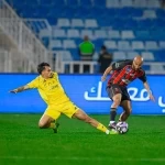 النصر يعبر الرياض ويعتلي صدارة الدوري مؤقتًا
