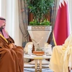 بتوجيه من القيادة.. سمو وزير الدفاع يلتقي سمو أمير دولة قطر