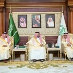 أمير جازان يتسلم التقرير السنوي لـ"تراحم" جازان