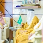 أمير المنطقة الشرقية يستقبل رئيس أرامكو السعودية