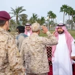 أمير جازان ونائبه يشاركان قادة ومنسوبي القطاعات الأمنية إفطارهم الرمضاني في الميدان
