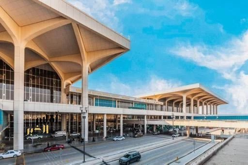 مطارات الدمام تعزز ريادتها باعتماد دولي في مجال سهولة الوصول