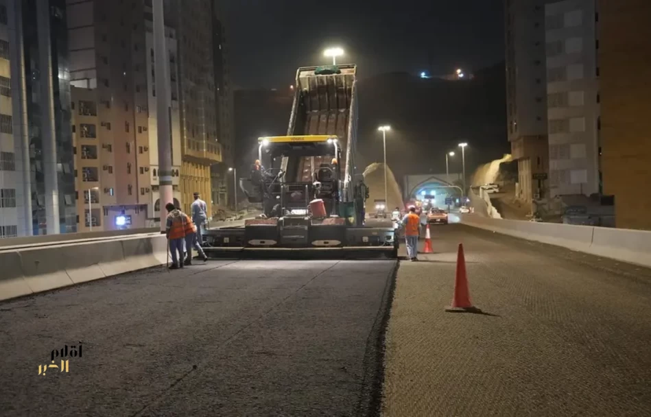 وزارة البلديات والإسكان: تنفيذ وتحسّين أكثر من مليون م2 من الطرق بالعاصمة المقدسة في 2025