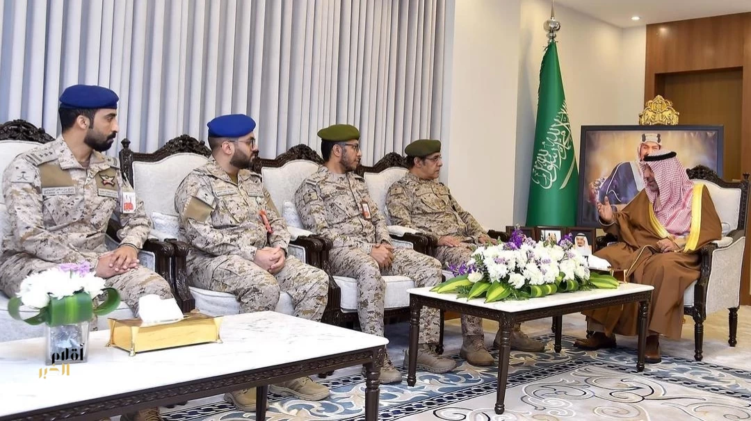 أمير نجران يطلع على مستوى الخدمات الصحية بمستشفى القوات المسلحة بالمنطقة