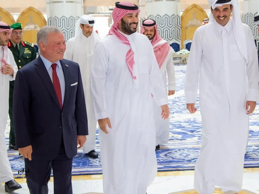 لقاء ثلاثي بين سمو ولي العهد وملك الأردن وأمير دولة قطر