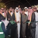 محافظ القطيف يفتتح مهرجان «عالم النباتات والزهور الأول»