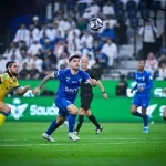 التعاون يعرقل الهلال ويُعقّد سباق الصدارة