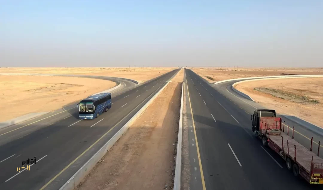 طريق الشمال الدولي.. شريان لوجستي بطول 1,700 كلم يربط المملكة بدول المنطقة وأوروبا