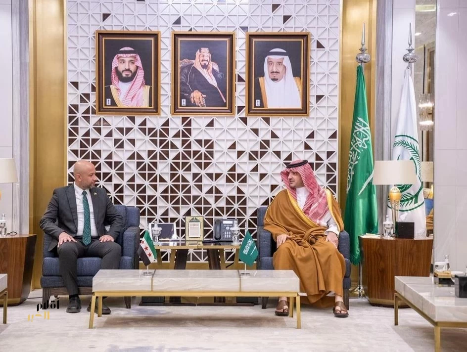 الأمير عبدالعزيز بن سعود يستقبل وزير الطوارئ وإدارة الكوارث بالجمهورية العربية السورية