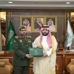 أمير جازان يتسلّم التقرير السنوي لجوازات المنطقة