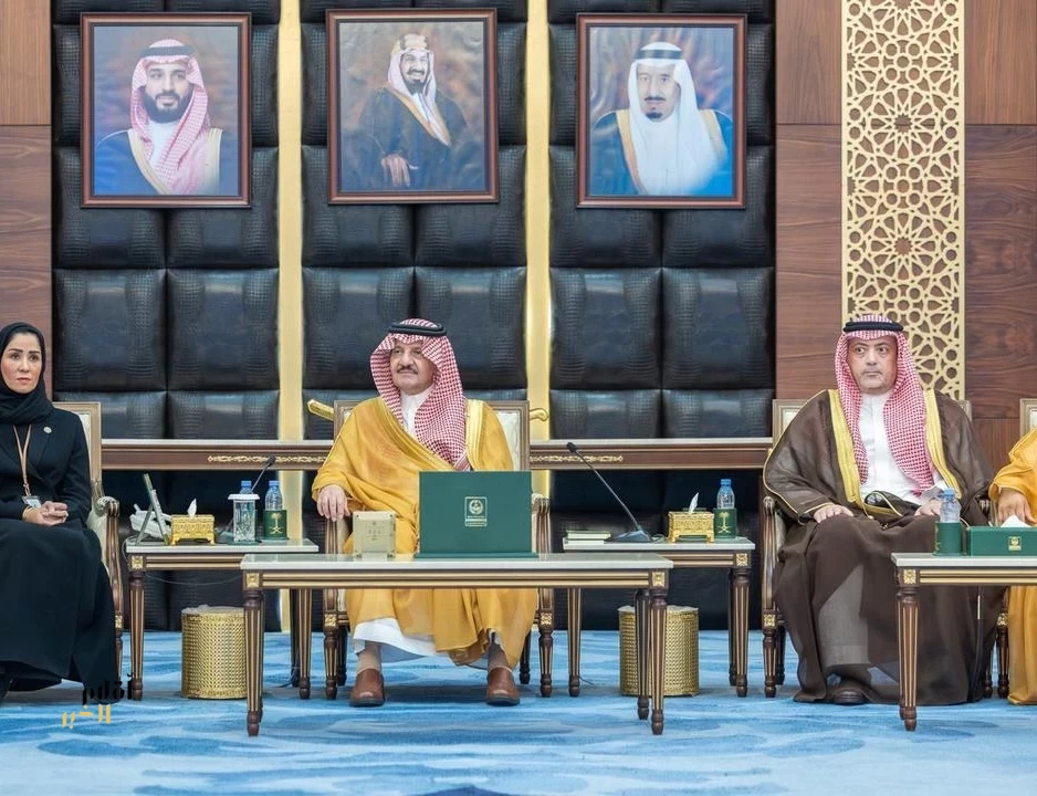 أمير المنطقة الشرقية يرعى حفل تكريم الطلاب والطالبات المتميزين الفائزين بجائزة "منافس" لعام 2025