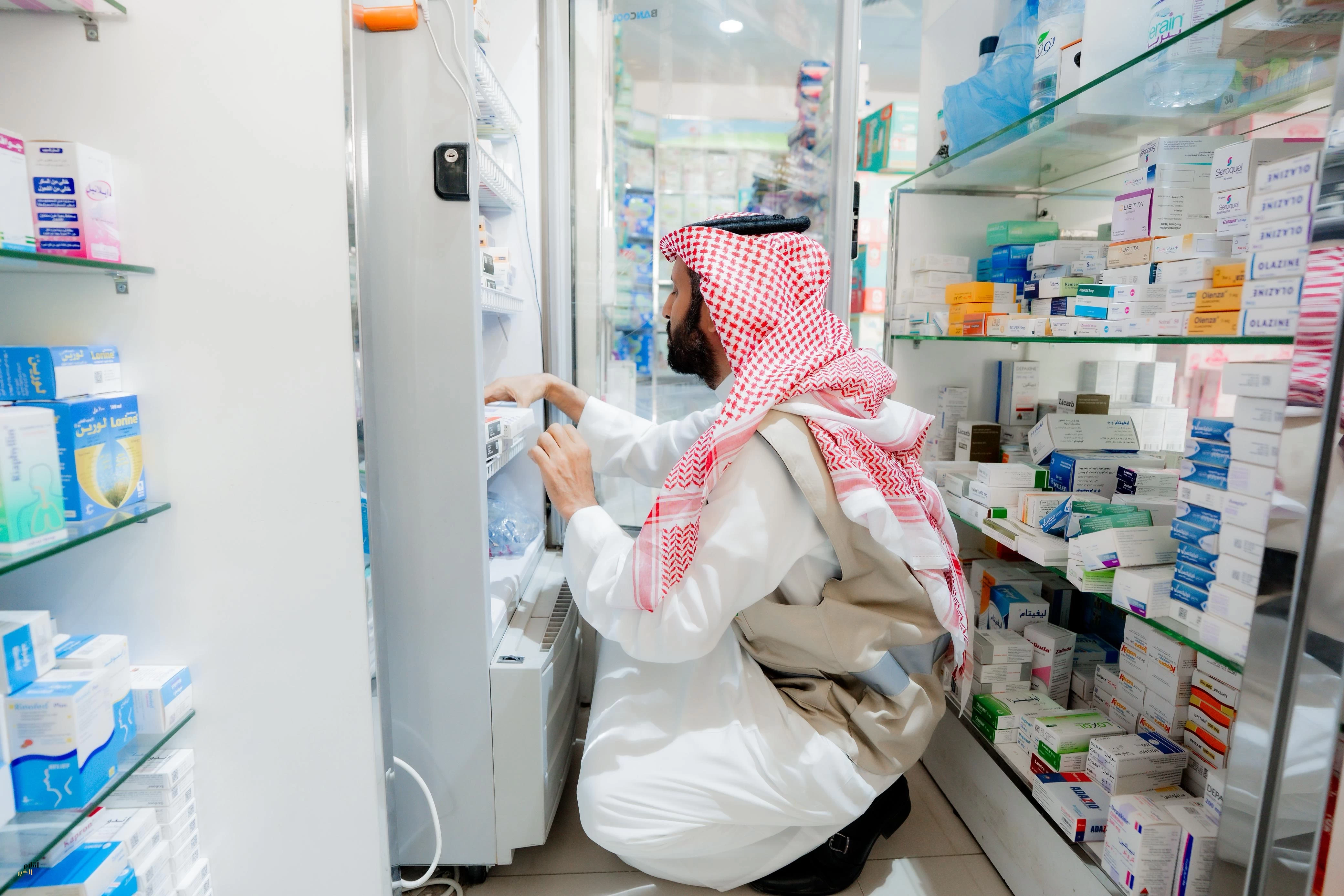 “الصحة” تُنفذ جولات رقابية لرصد مخالفات تداول الأدوية وضبط البيع غير النظامي