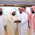 السديس يقف على إستعدادات الرئاسة بالمسجد النبوي ويدشّن الخطة التشغيليّة للحج ويطلق مبادرات نوعيّة لخدمة الزائرين