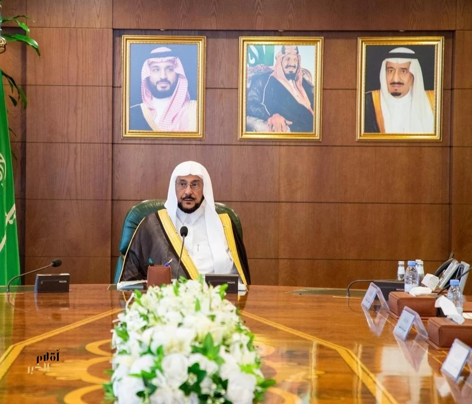 وزير الشؤون الإسلامية يدشّن أعمال الأمانة العامة للتوعية الإسلامية في الحج والعمرة والزيارة لموسم حج 1447هـ