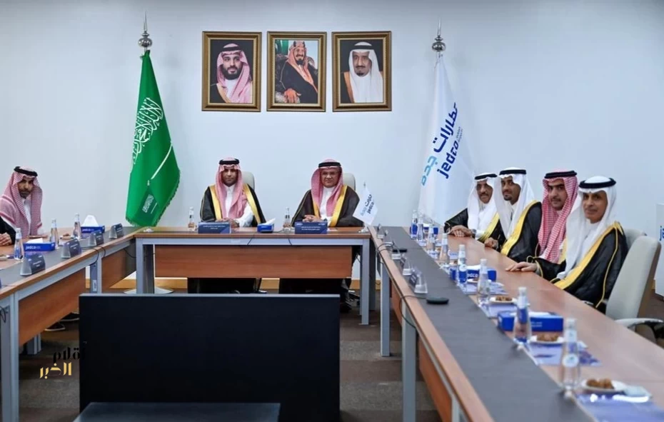 وفد مجلس الشورى يطّلع على خدمات مطار الملك عبدالعزيز وقطار الحرمين السريع