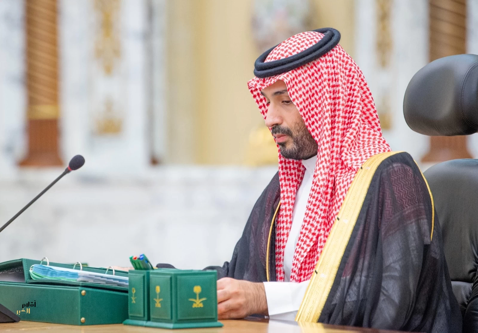 سمو ولي العهد يرأس جلسة مجلس الوزراء في جدة