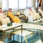 أمير المنطقة الشرقية يستقبل أمين الأحساء بمناسبة اختيار الأحساء "المدينة العربية للمسؤولية الاجتماعية لعام 2026"