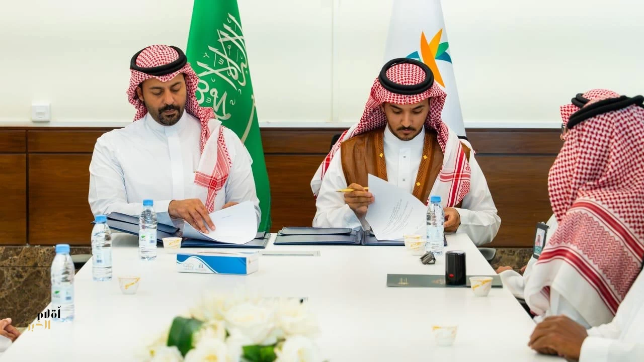 "فرع وزارة الموارد البشريّة بمنطقة مكة المكرمة" يوقع اتفاقيّة تعاون لدعم برامج تأهيل نزلاء دار الملاحظة الاجتماعيّة بجدة