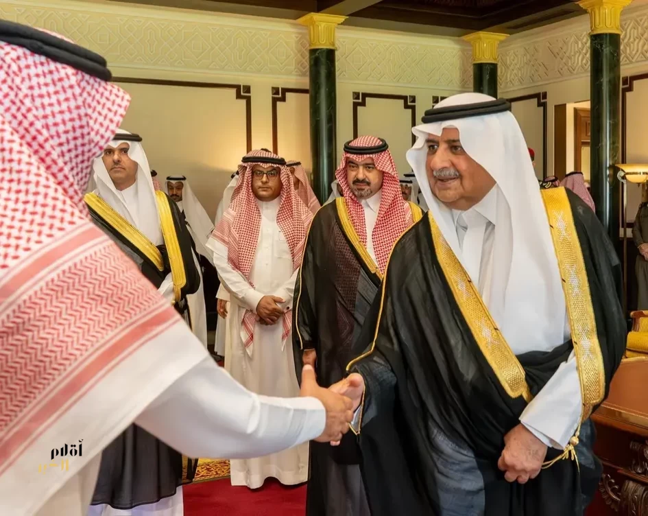 أمير منطقة تبوك يستقبل وكلاء ومنسوبي الإمارة