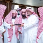 معالي رئيس الشؤون الدينيّة يدشّن الخطة التشغيليّة لموسم العمرة والزيارة 1448هـ لتعزيز الخدمات الدينيّة بالمسجد النبوي
