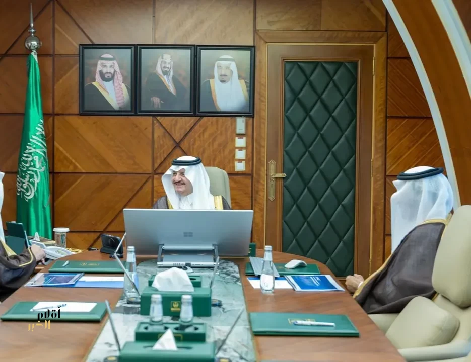 أمير المنطقة الشرقية يطلع على أعمال ومشاريع شركة المياه الوطنية في القطاع الشرقي