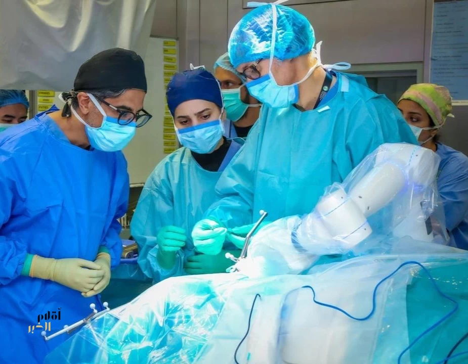 لأول مرة في المملكة.. "التخصصي" يطبّق العلاج الحراري الخلالي بالليزر لأمراض الدماغ