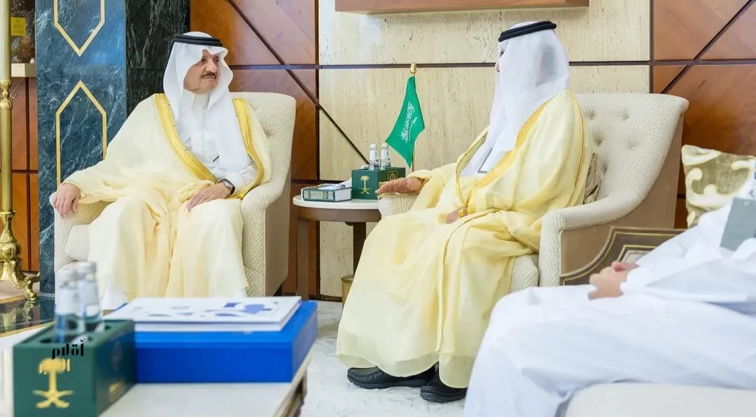 أمير الشرقية يستقبل مدير فرع الهيئة السعودية للمواصفات والمقاييس والجودة